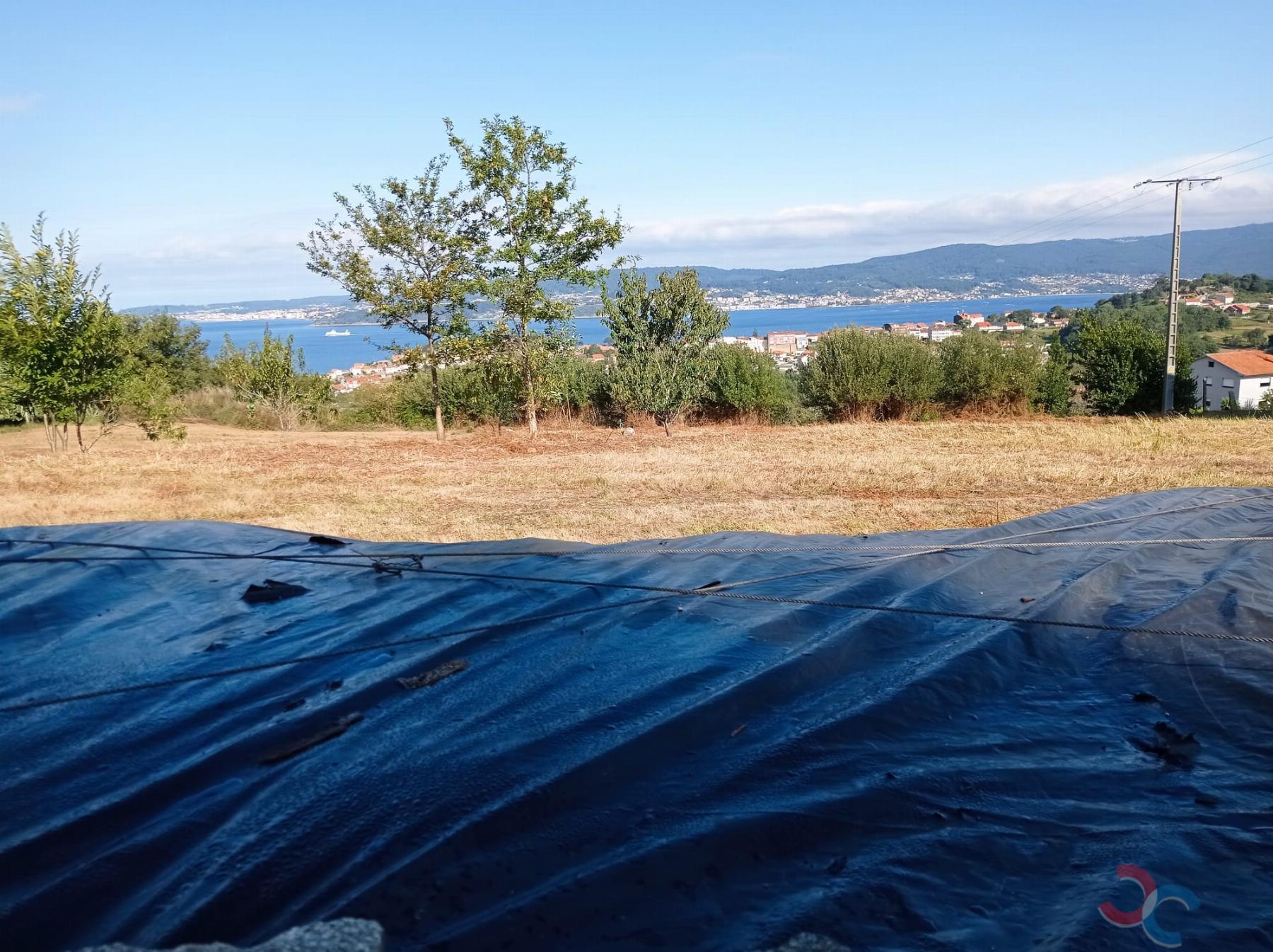 Venta de terreno en Marín