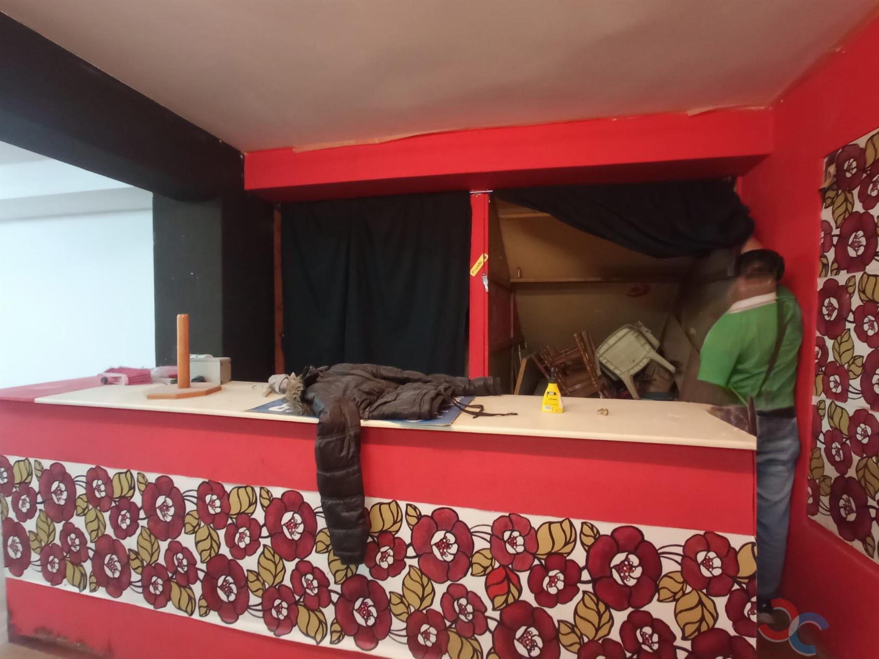 Venta de local comercial en Marín