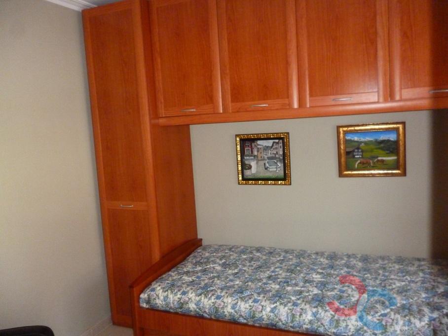 For sale of chalet in Pontevedra