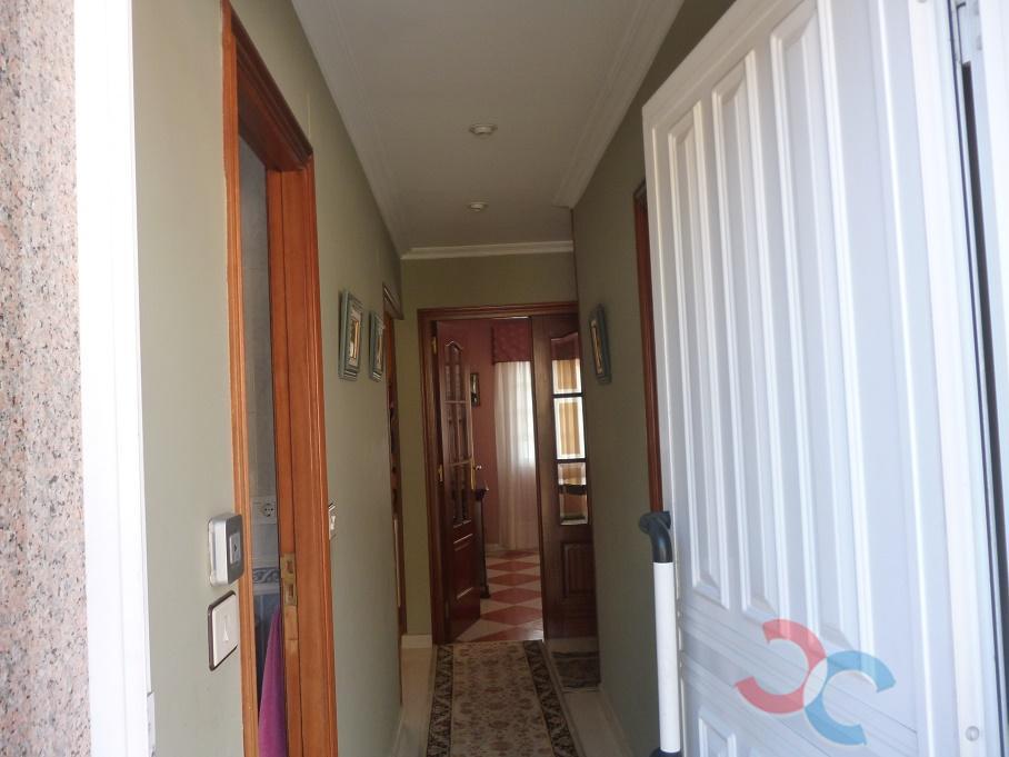 For sale of chalet in Pontevedra