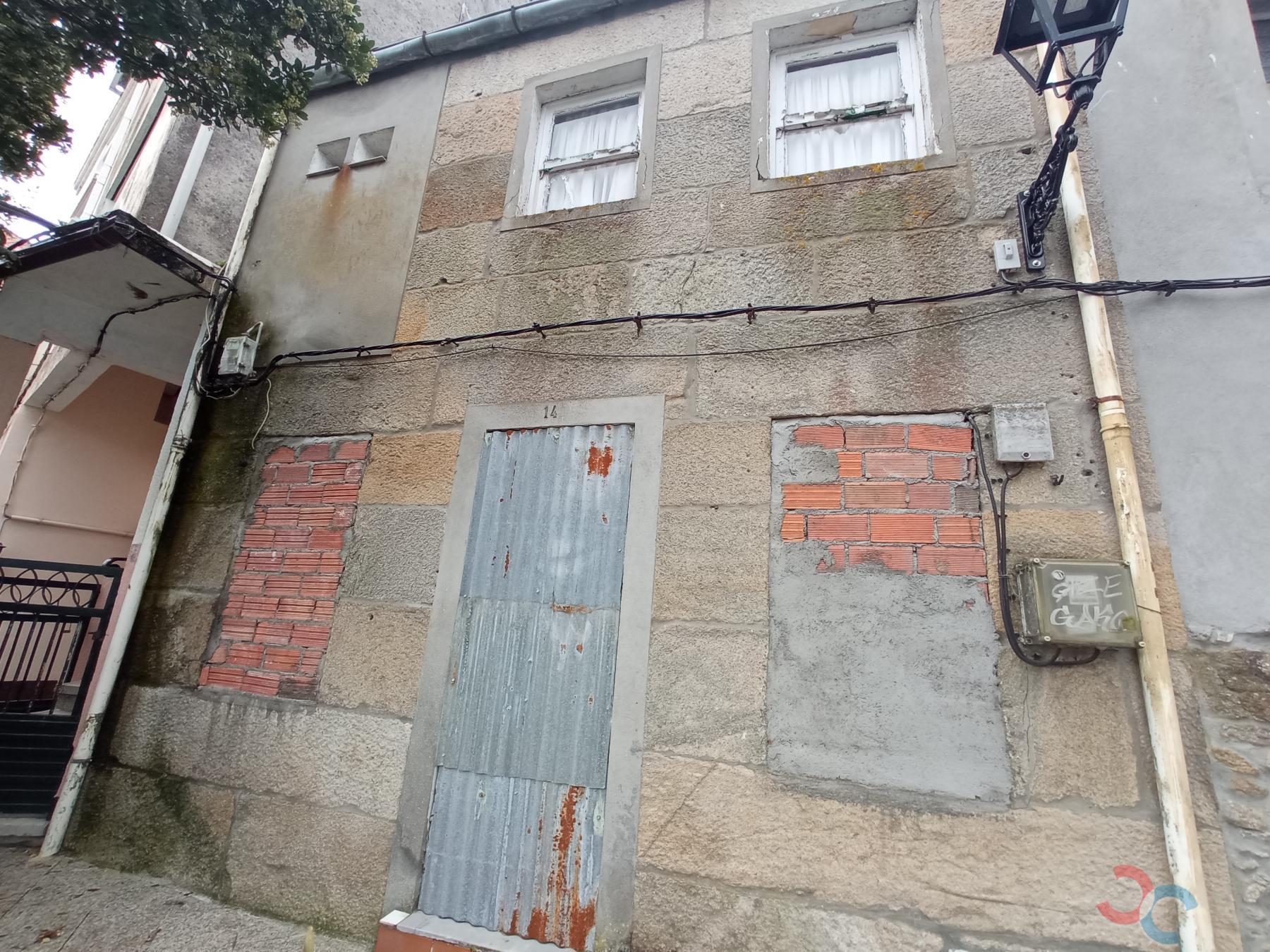 For sale of house in Marín