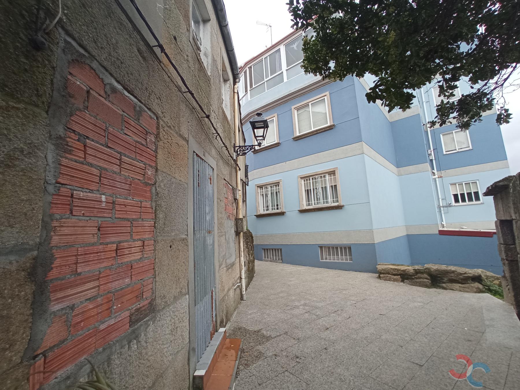 For sale of house in Marín