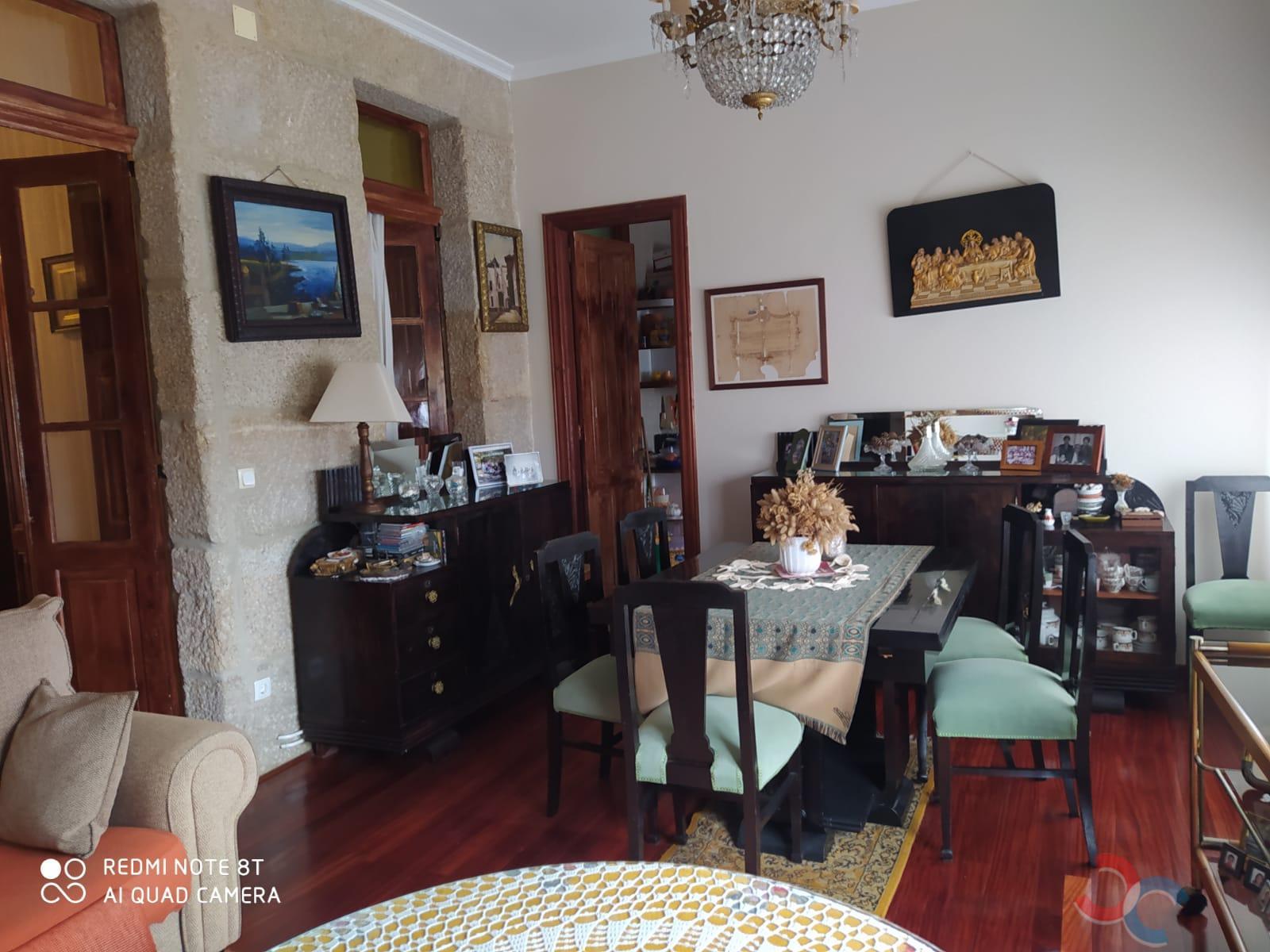 For sale of chalet in Pontevedra