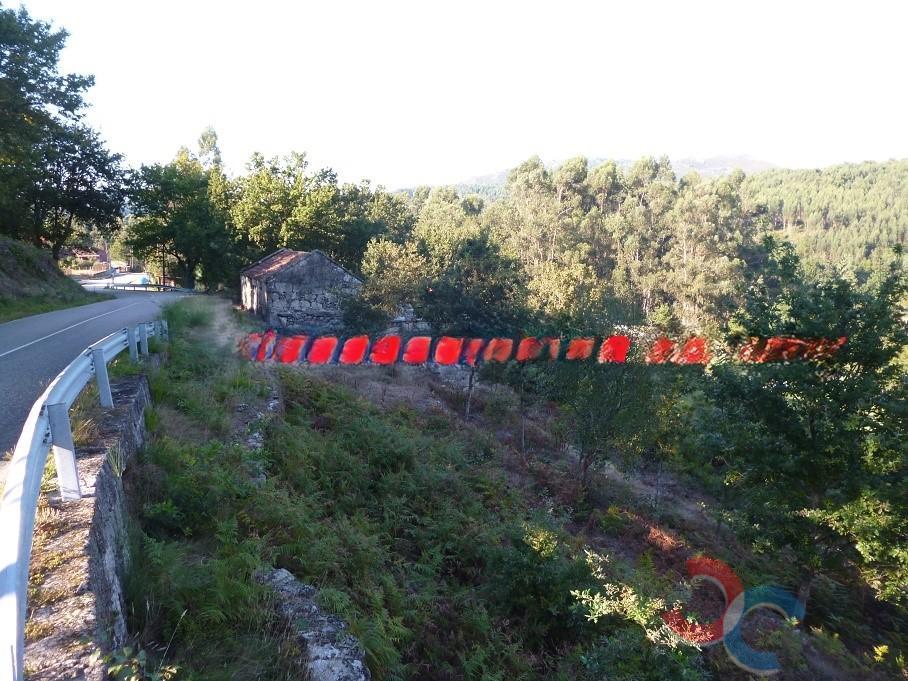 For sale of house in Fornelos de Montes