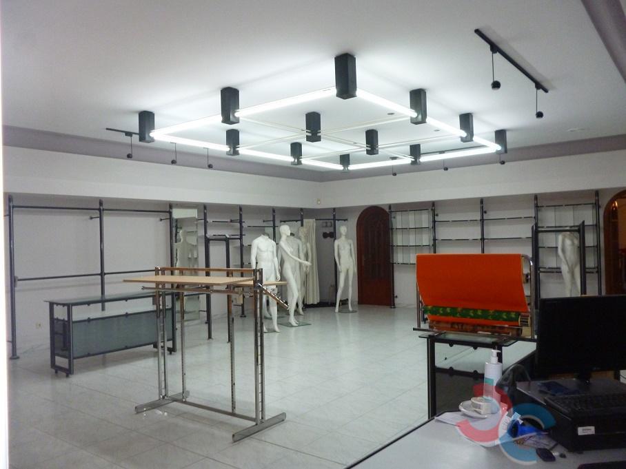 For rent of commercial in Silleda
