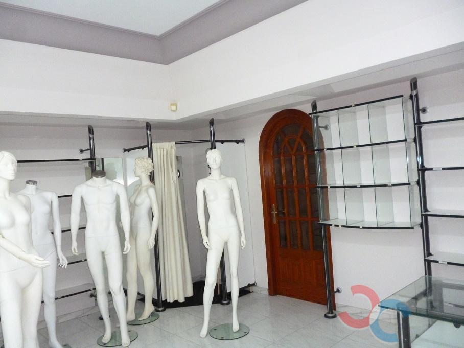 For rent of commercial in Silleda