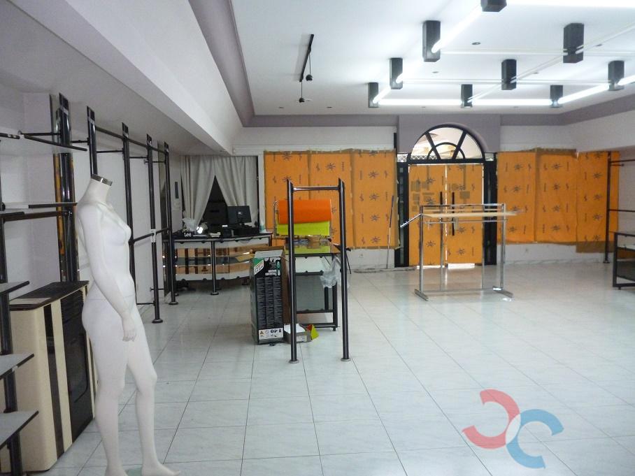 For rent of commercial in Silleda