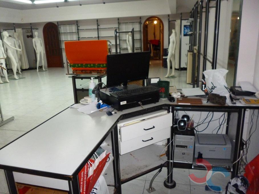 For rent of commercial in Silleda