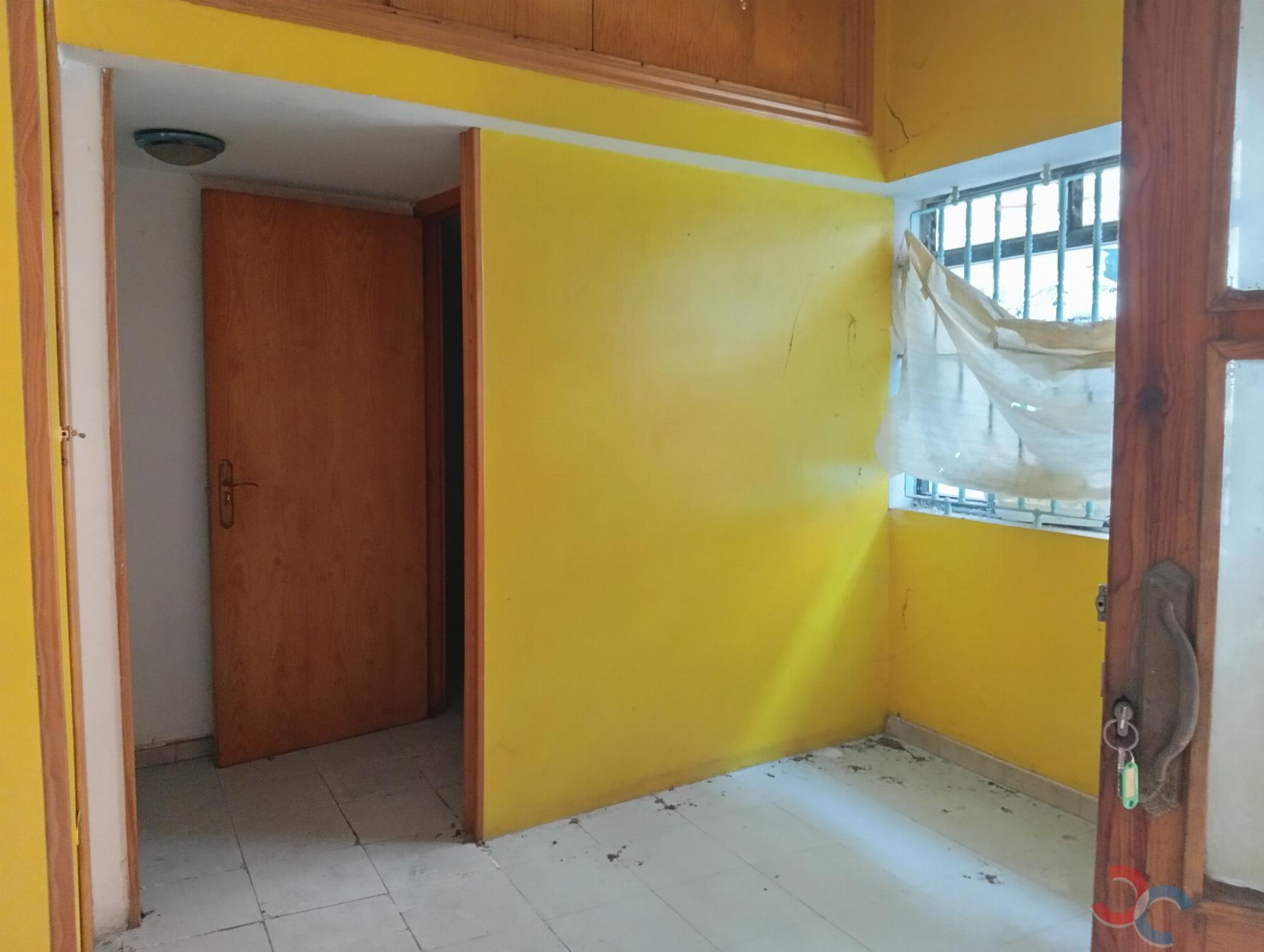 Alquiler de local en Marín