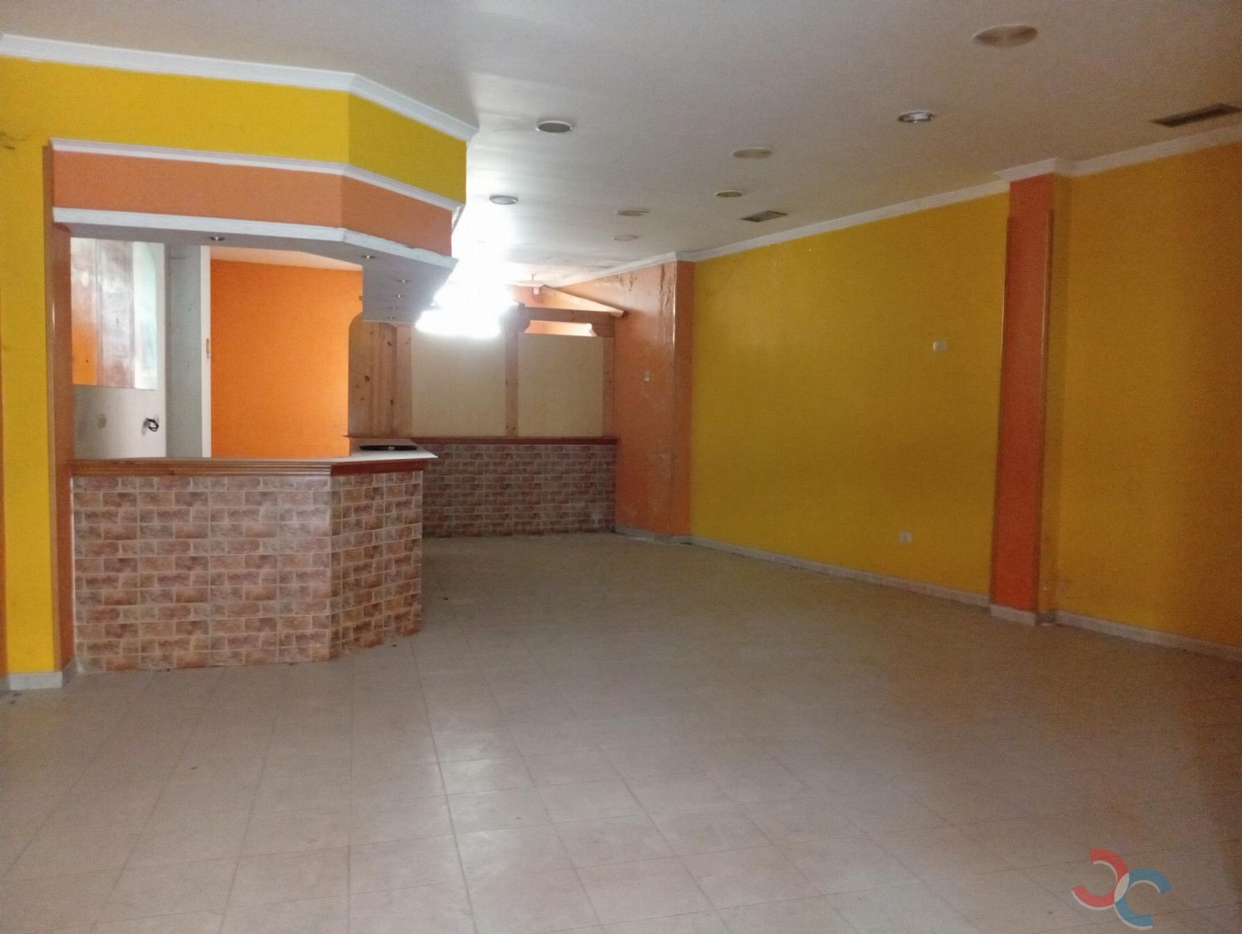 Alquiler de local en Marín