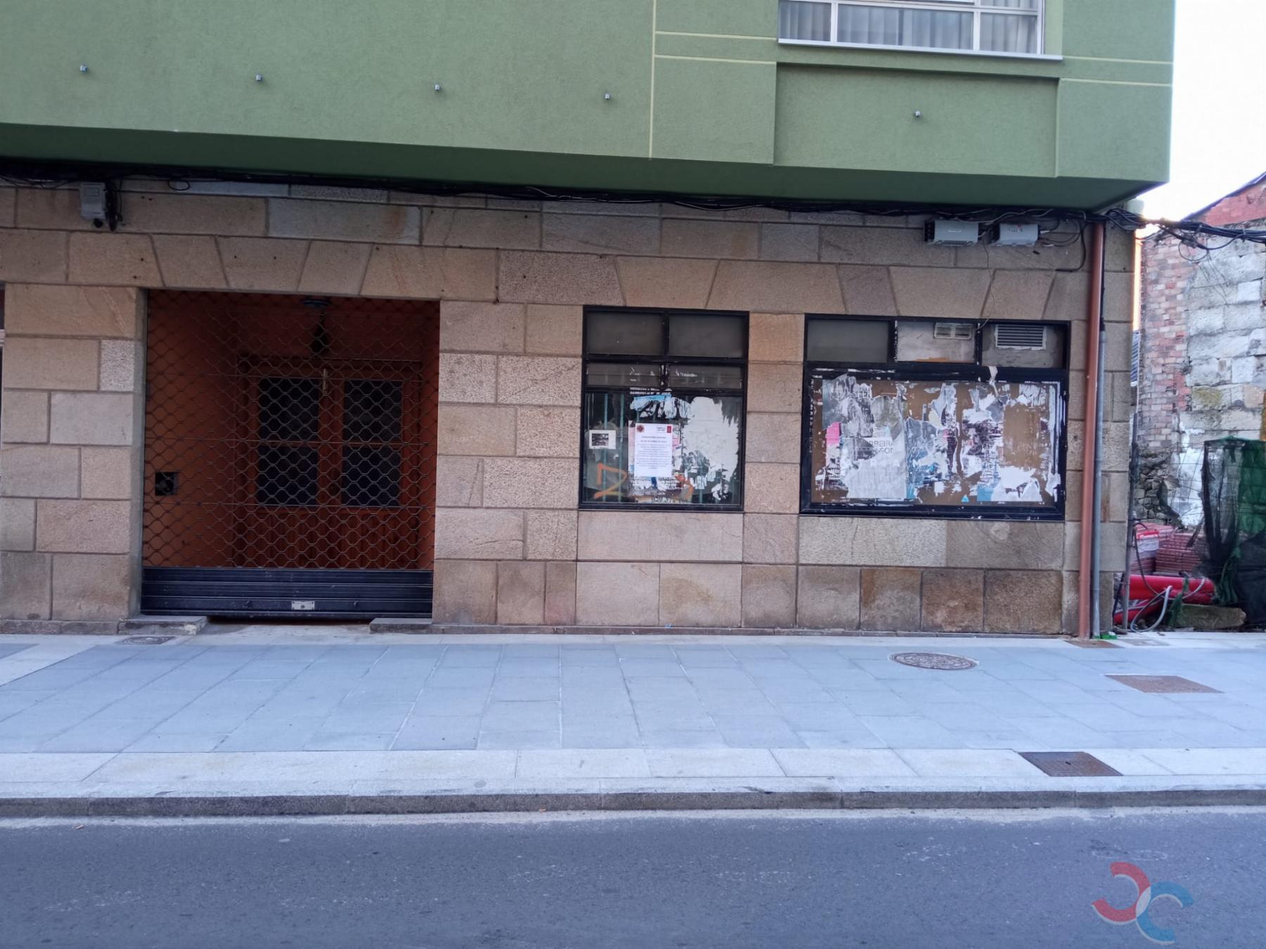 For rent of commercial in Marín