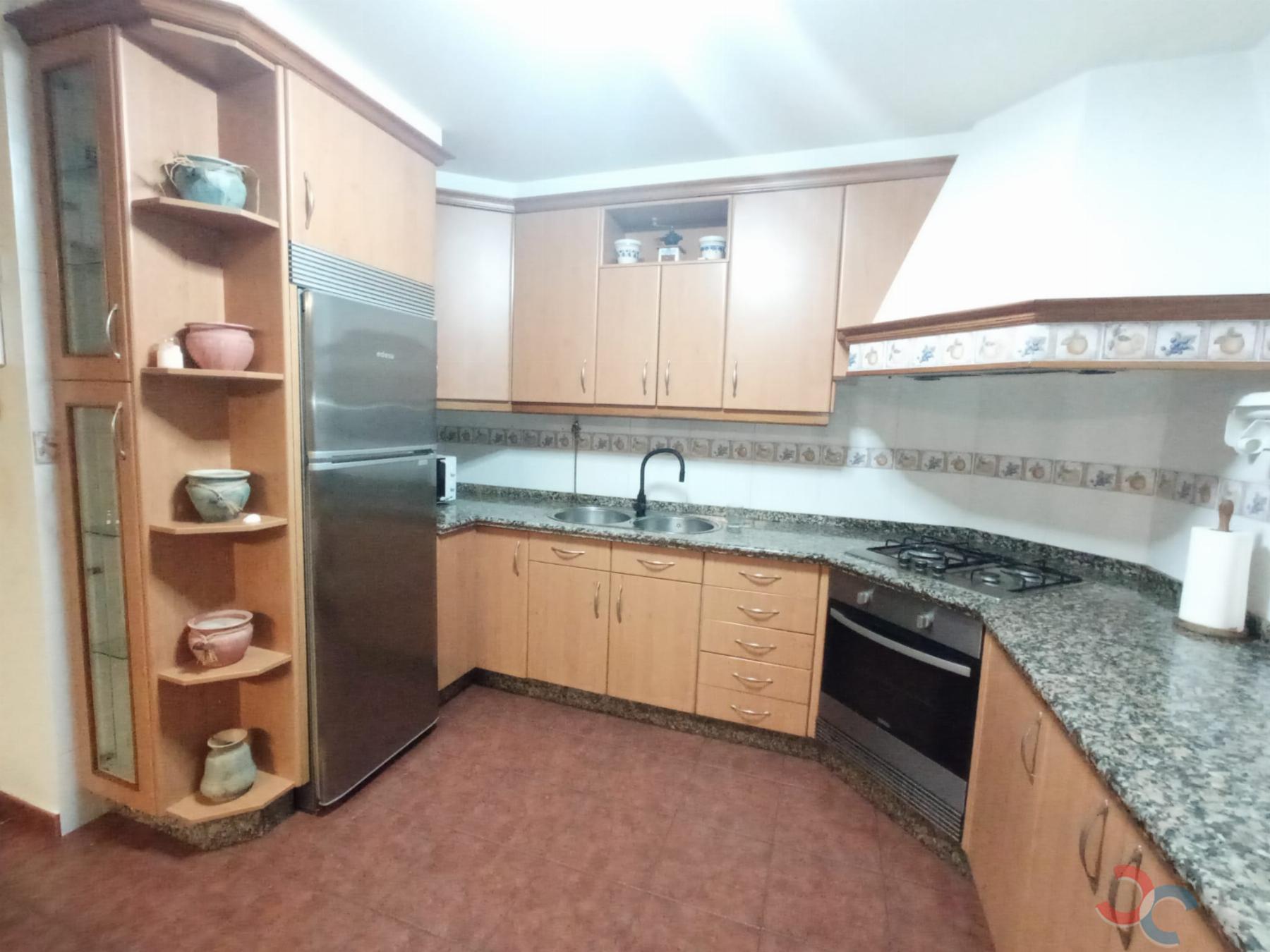 Venda de chalé em Bueu