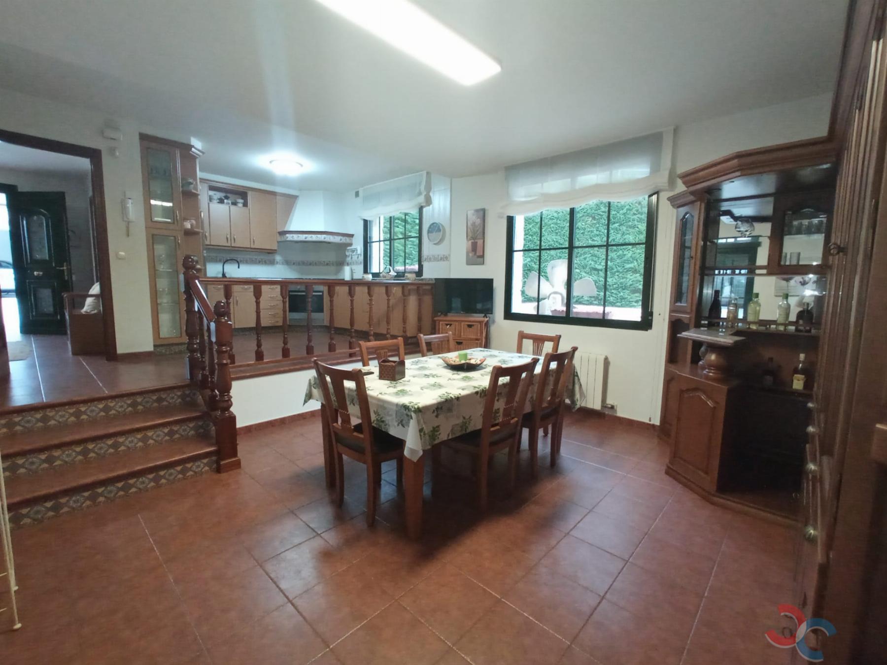 Venda de chalé em Bueu