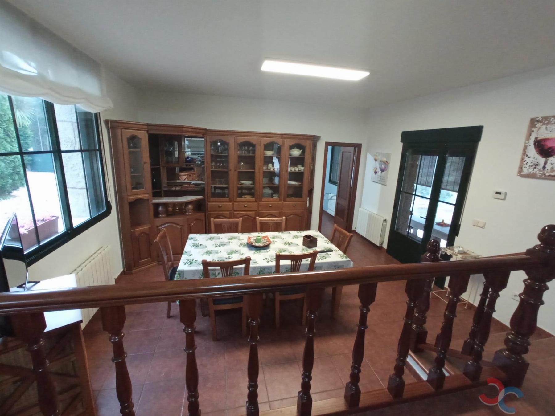 Venda de chalé em Bueu