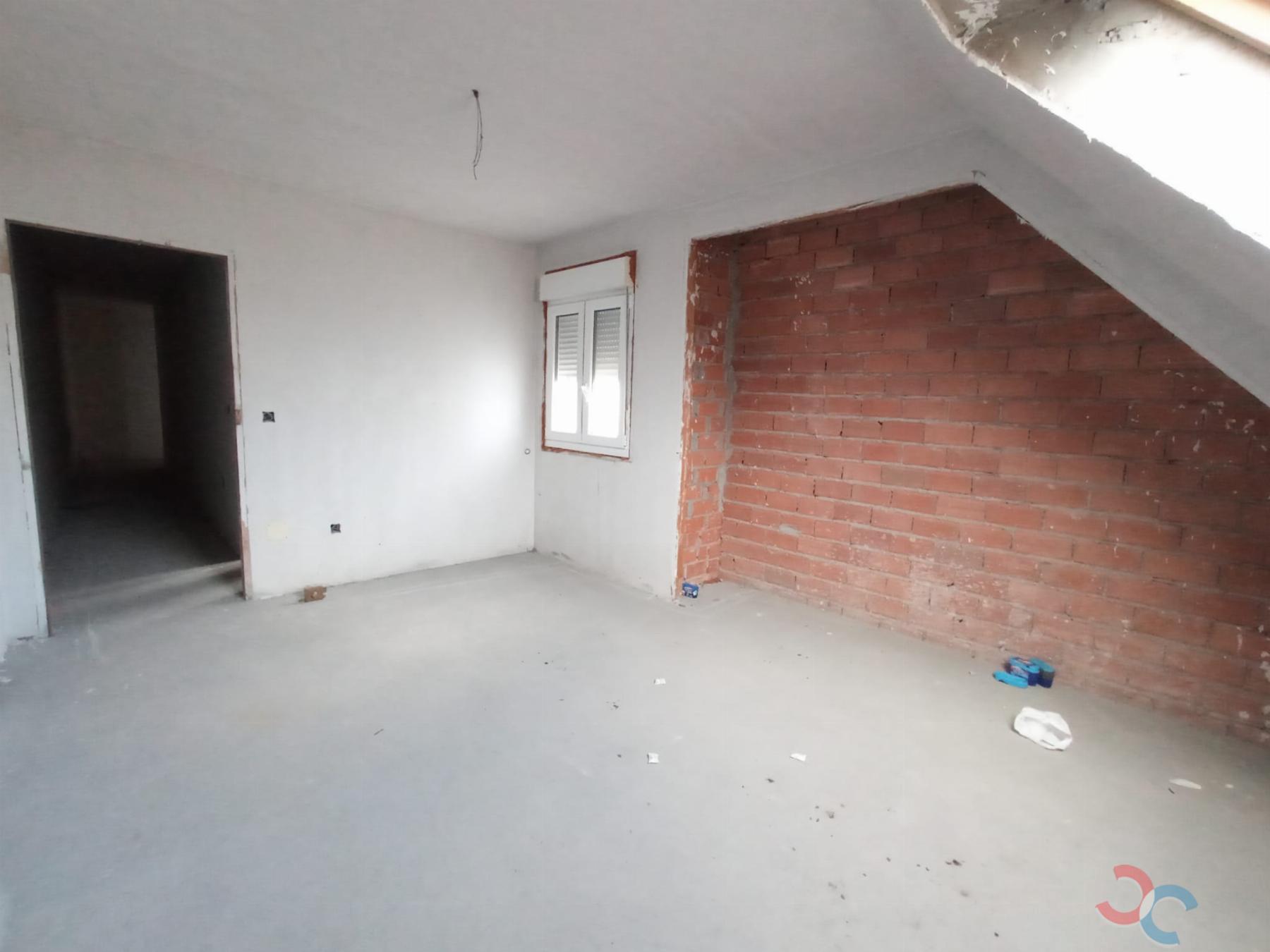 For sale of penthouse in Marín