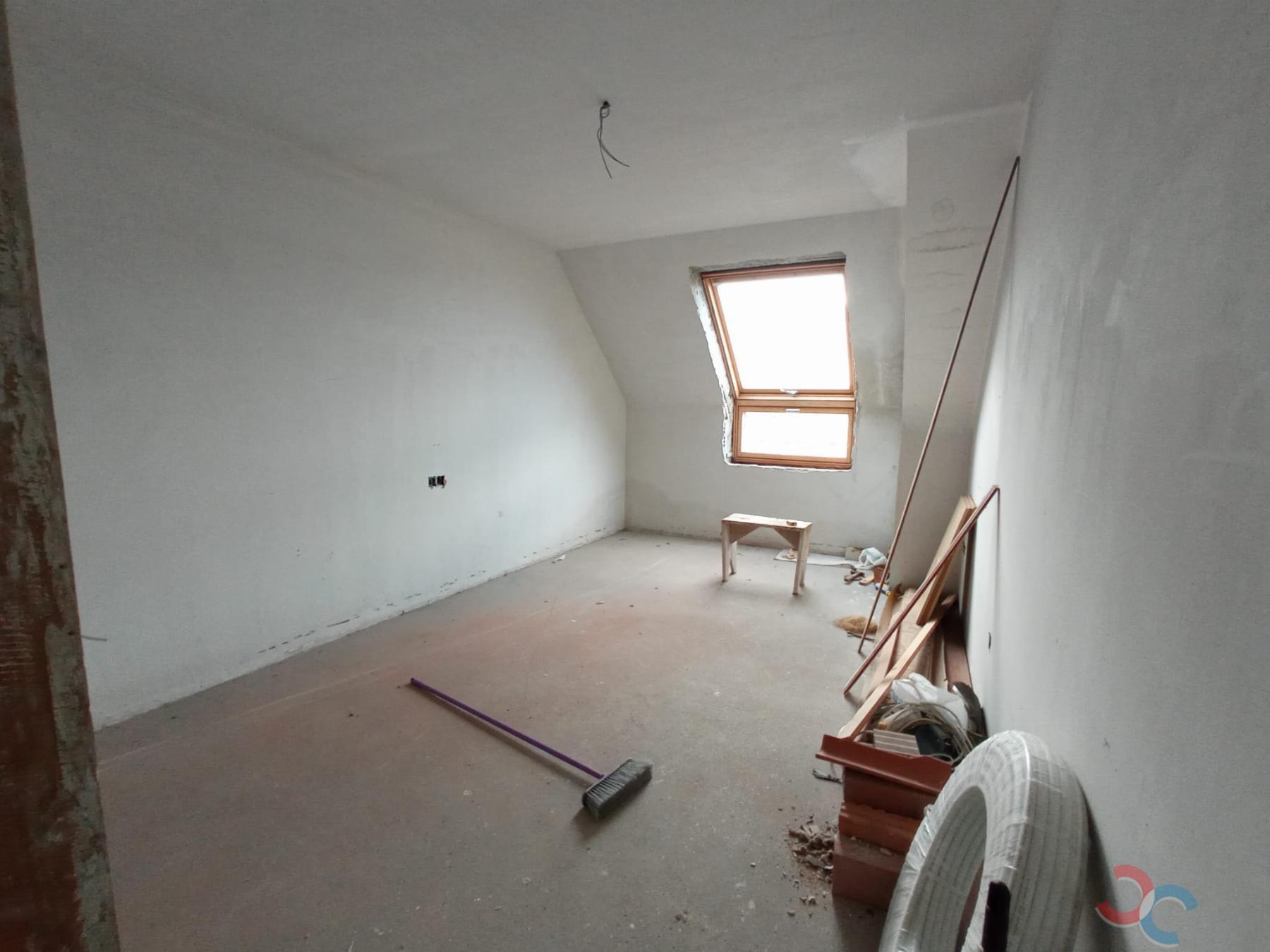 For sale of penthouse in Marín