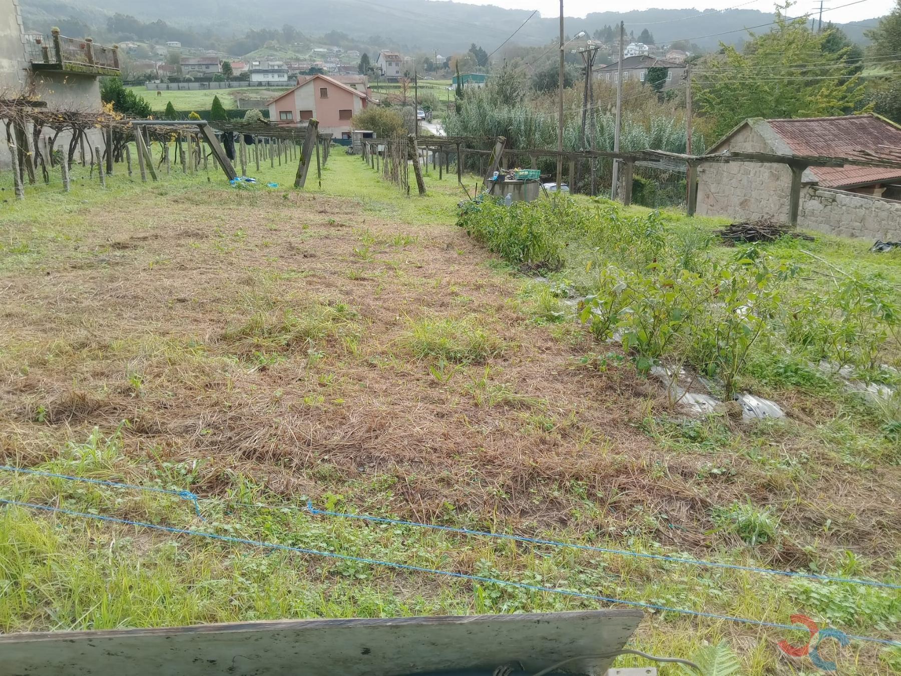Venta de terreno en Cotobade