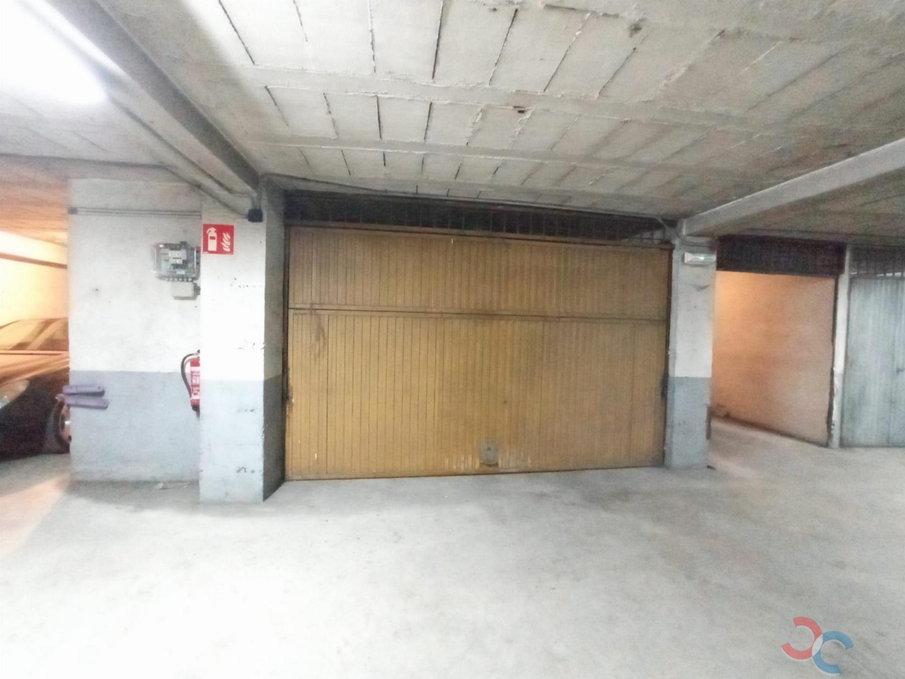 Venta de garaje en Marín