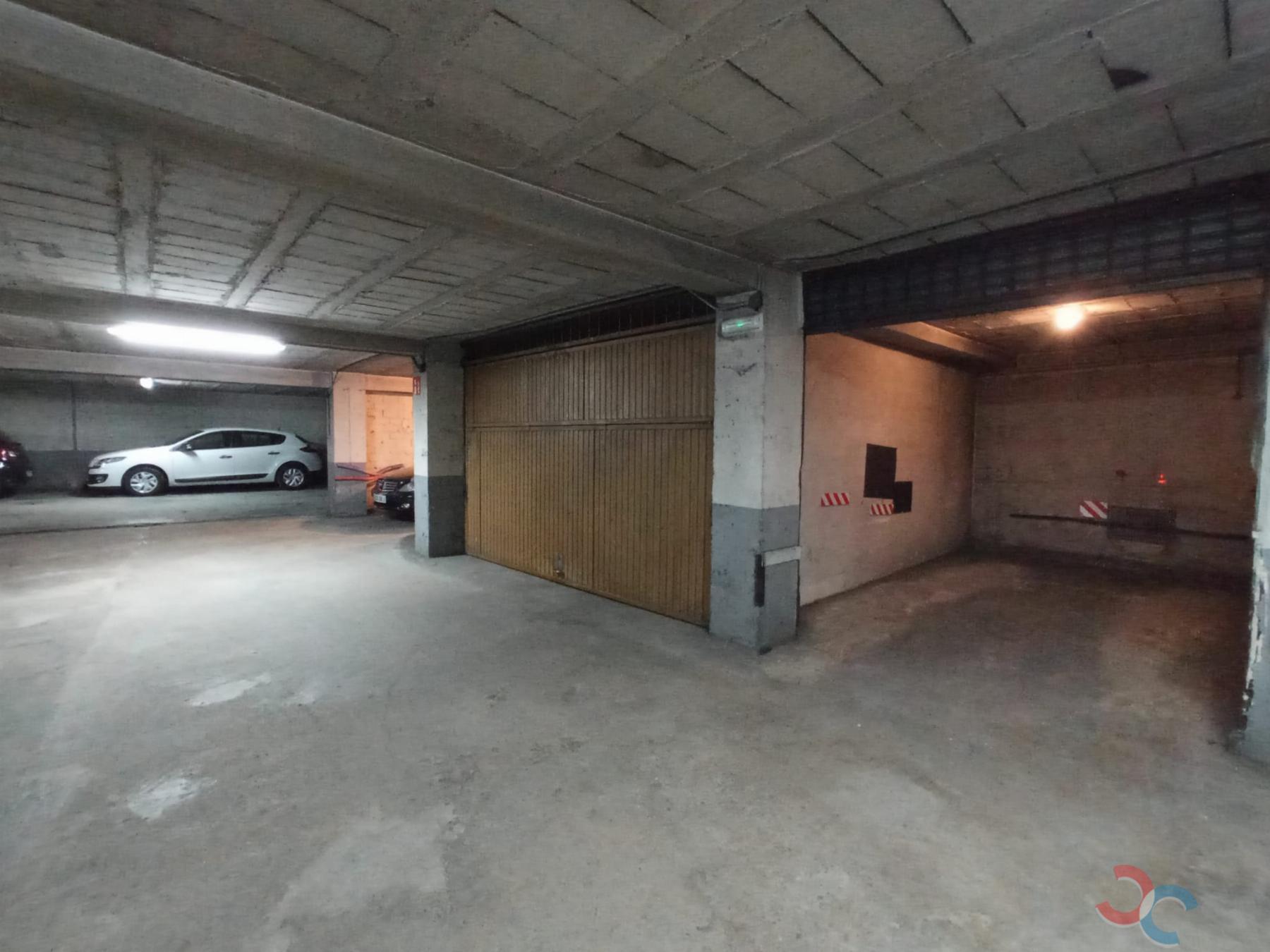 Venta de garaje en Marín