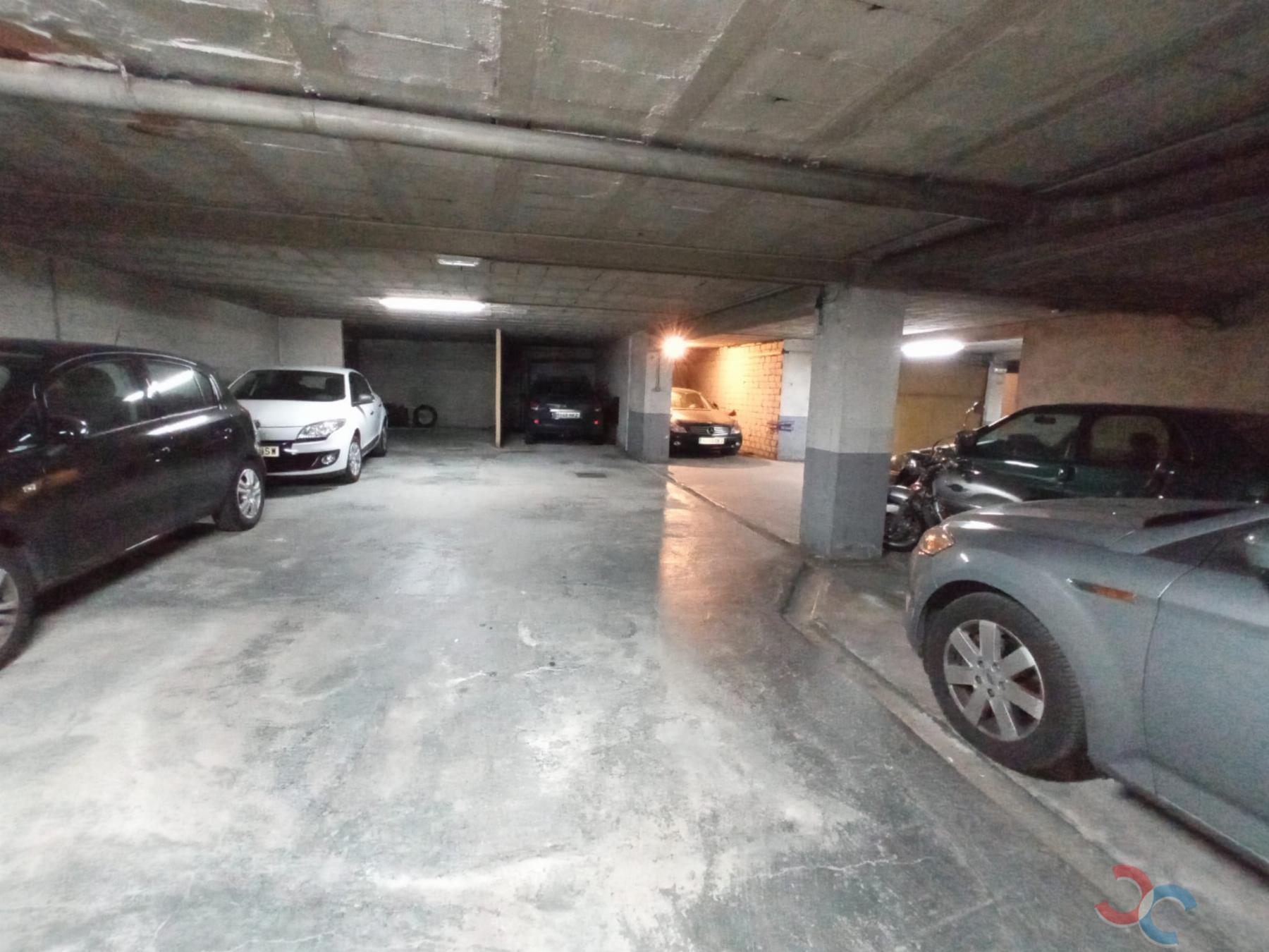 Venta de garaje en Marín