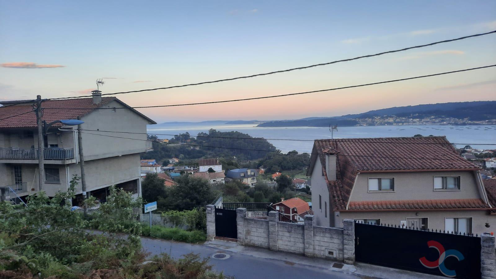 For sale of land in Marín