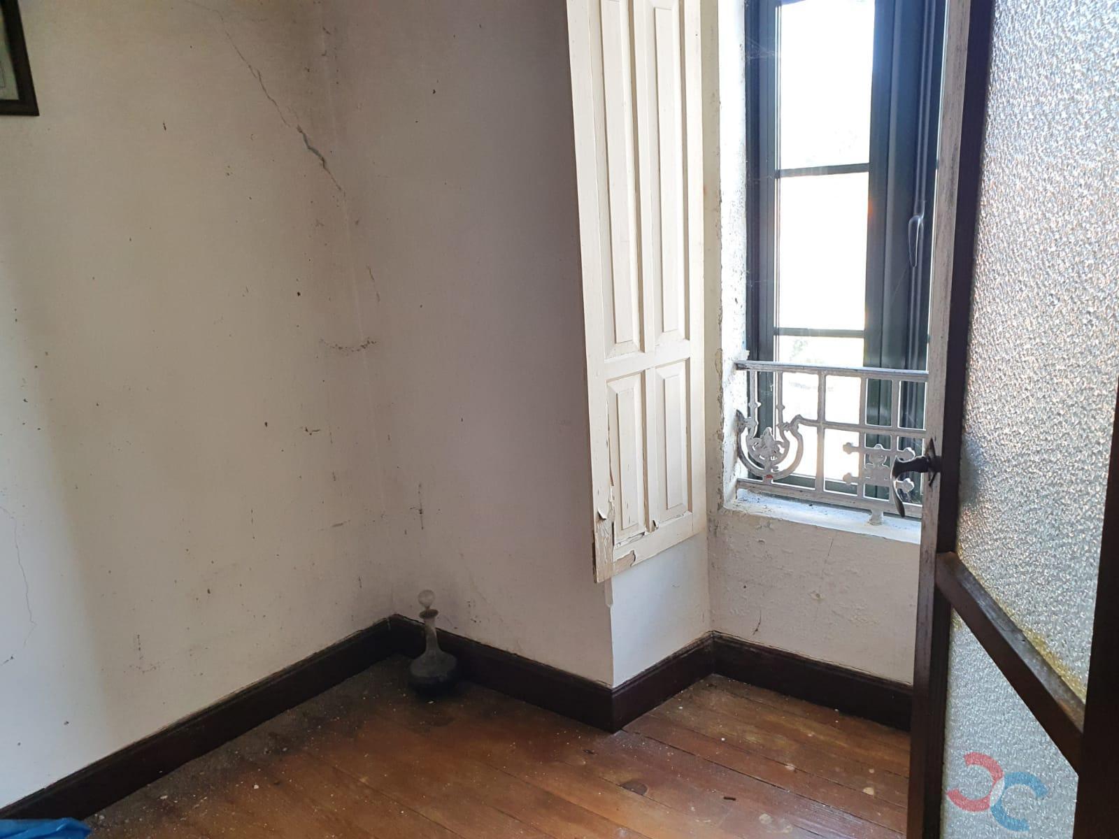 Venda de casa em Marín