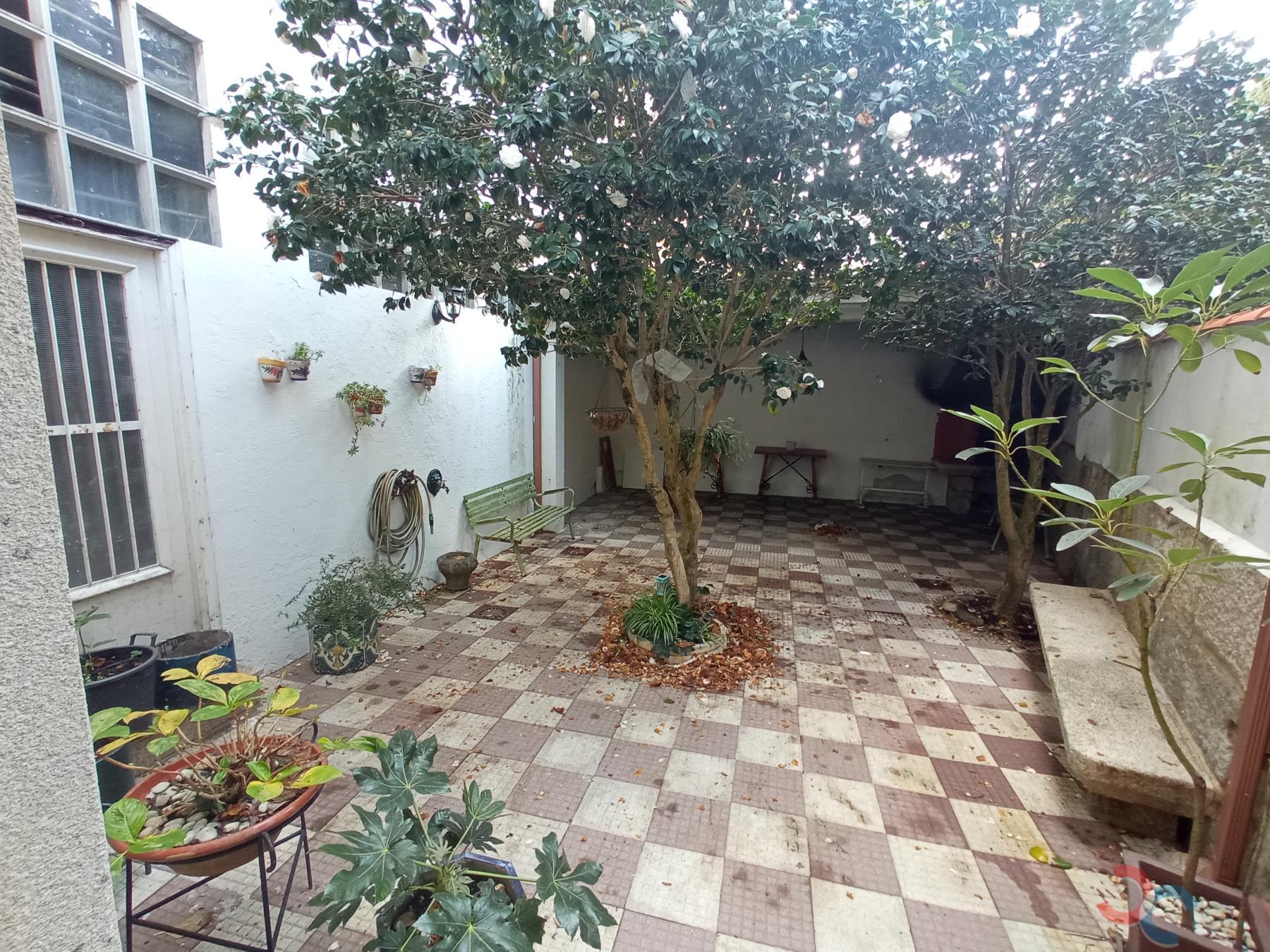 For sale of chalet in Marín