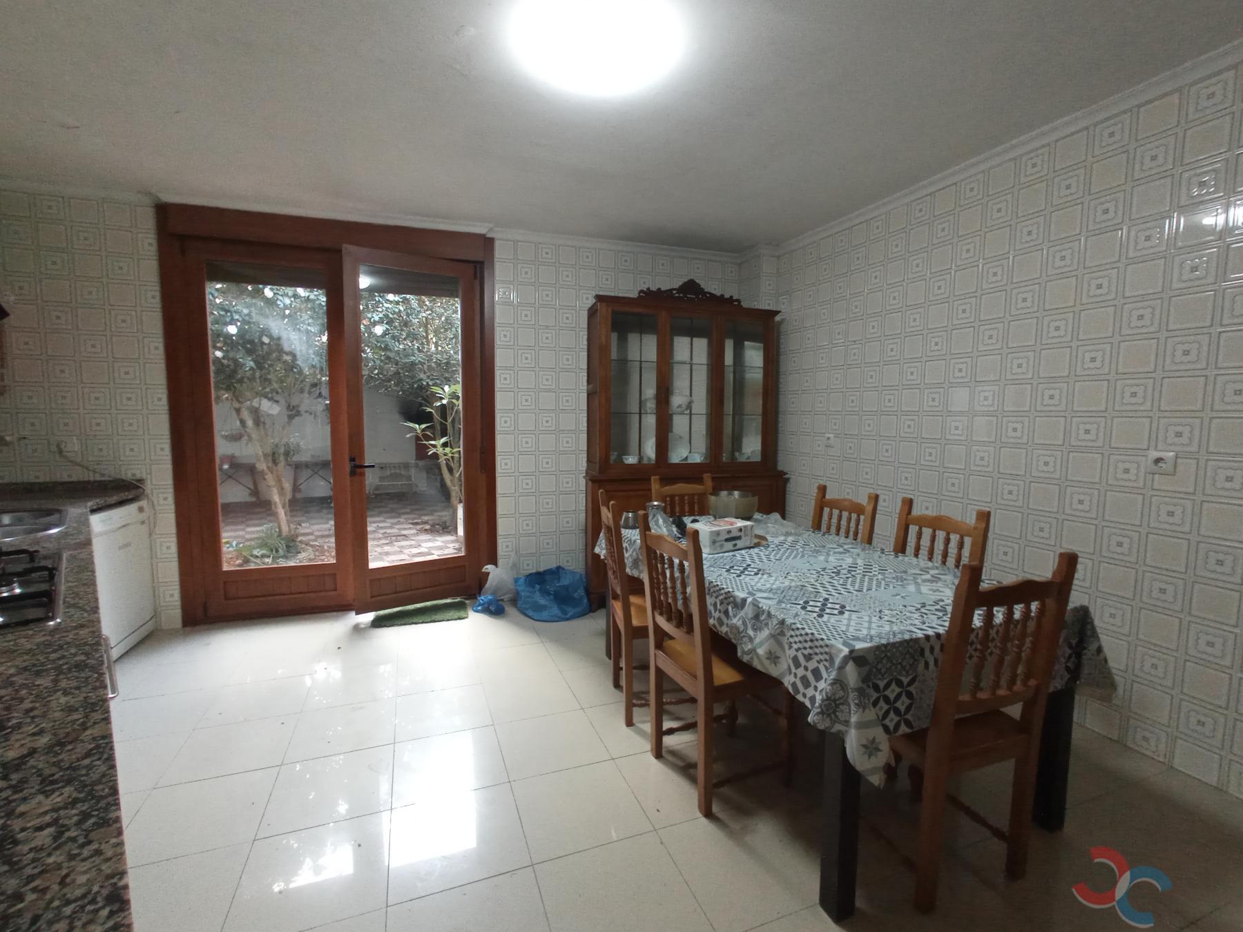 For sale of chalet in Marín