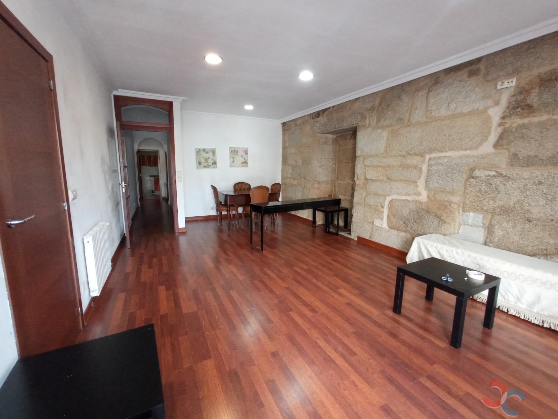 For sale of chalet in Marín