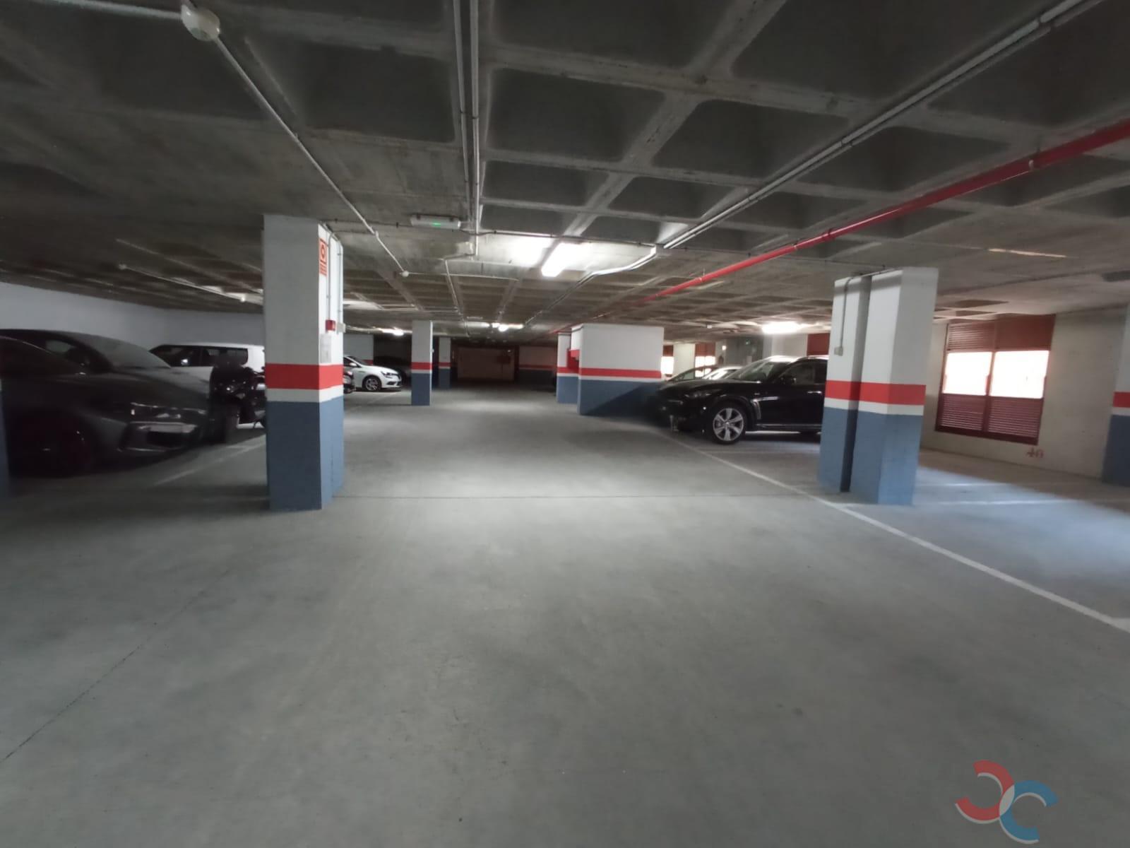 For sale of garage in Marín