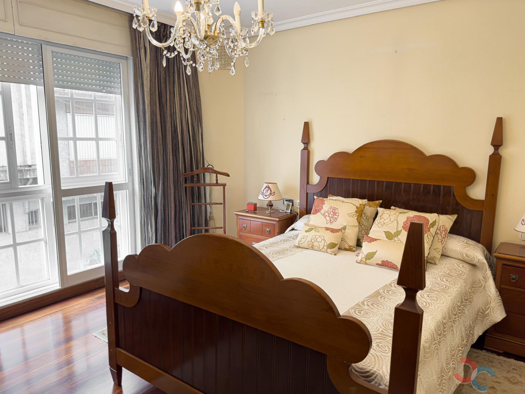 For sale of flat in Pontevedra