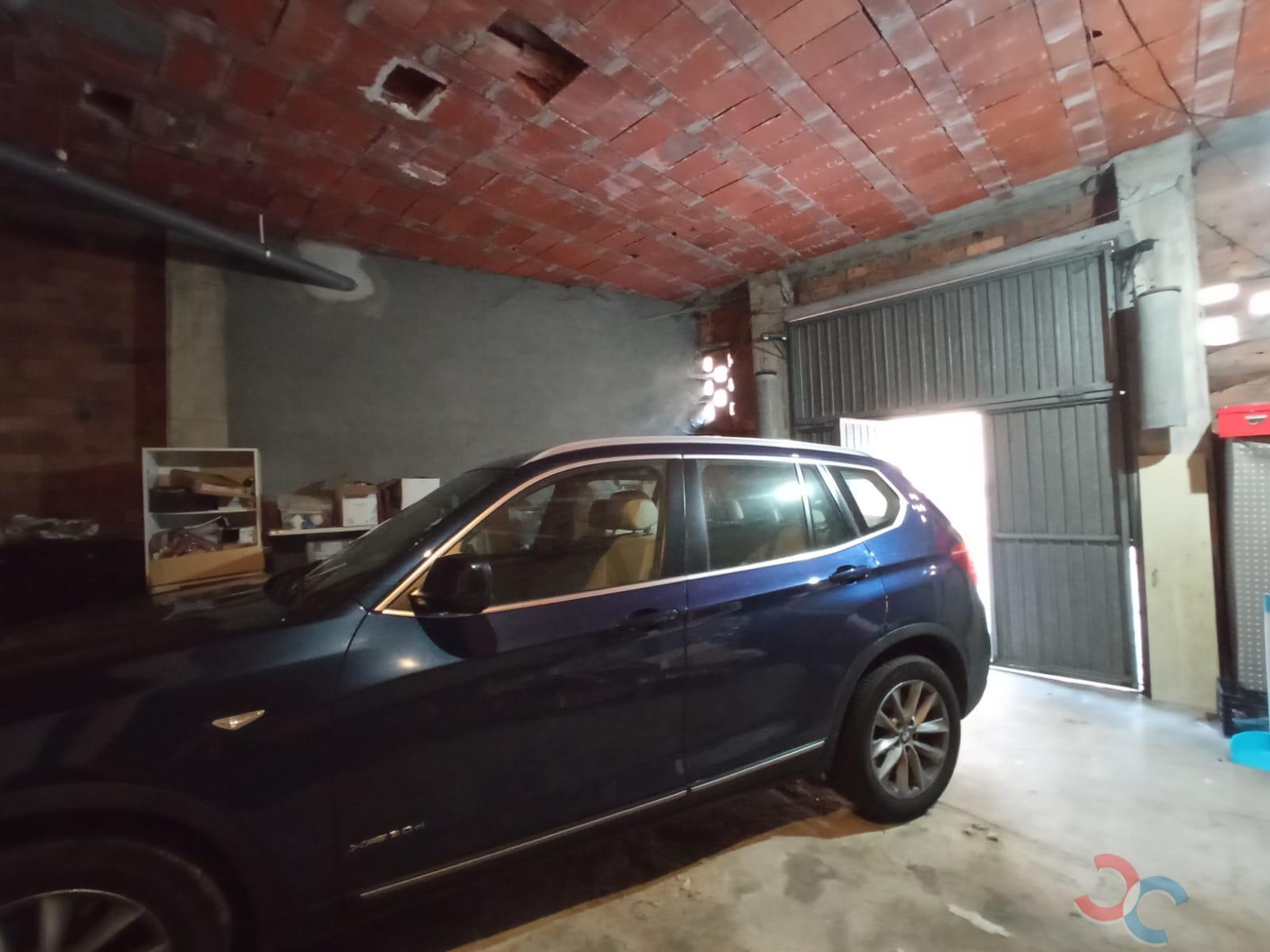Venta de local comercial en Marín