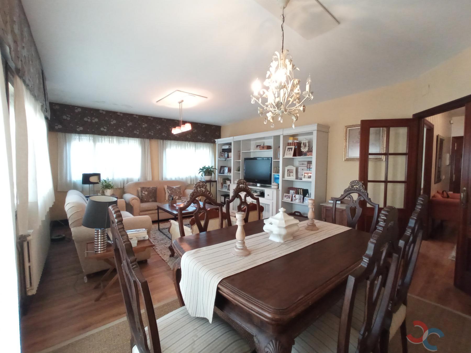 Venta de casa en Marín