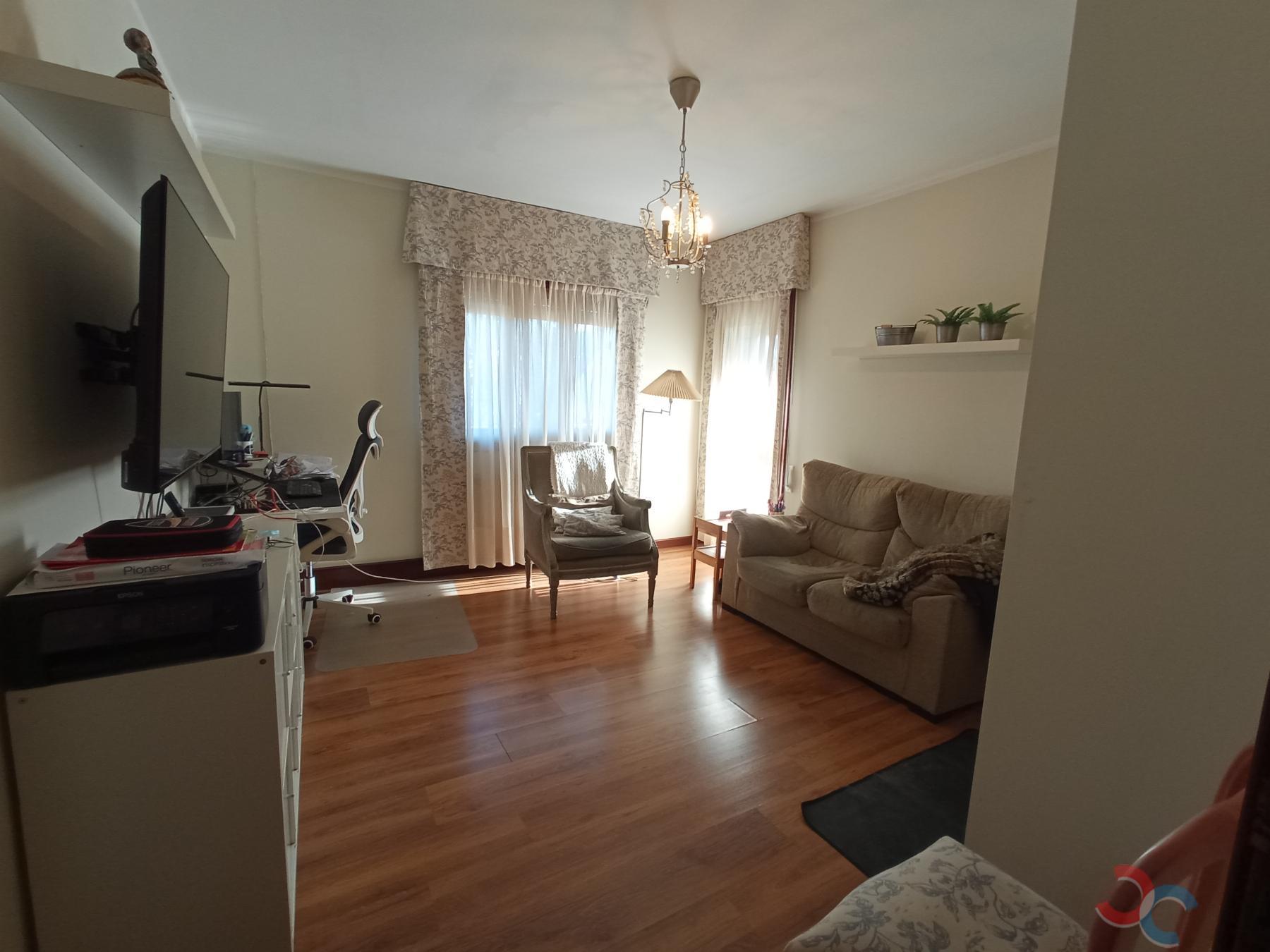 Venta de casa en Marín