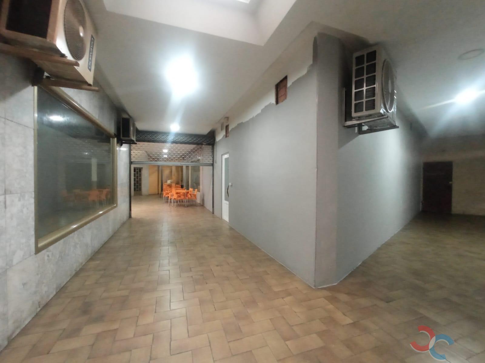 For sale of commercial in Marín