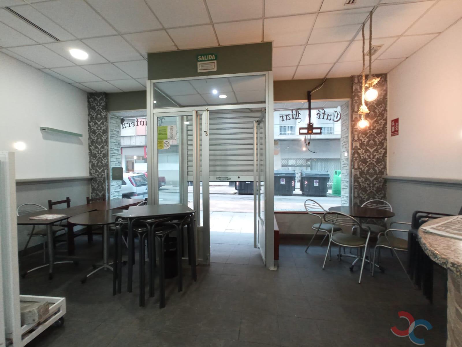 For rent of commercial in Marín