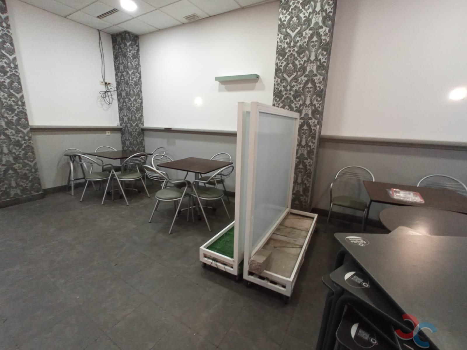 For rent of commercial in Marín
