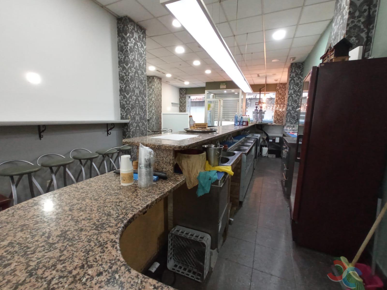 For rent of commercial in Marín