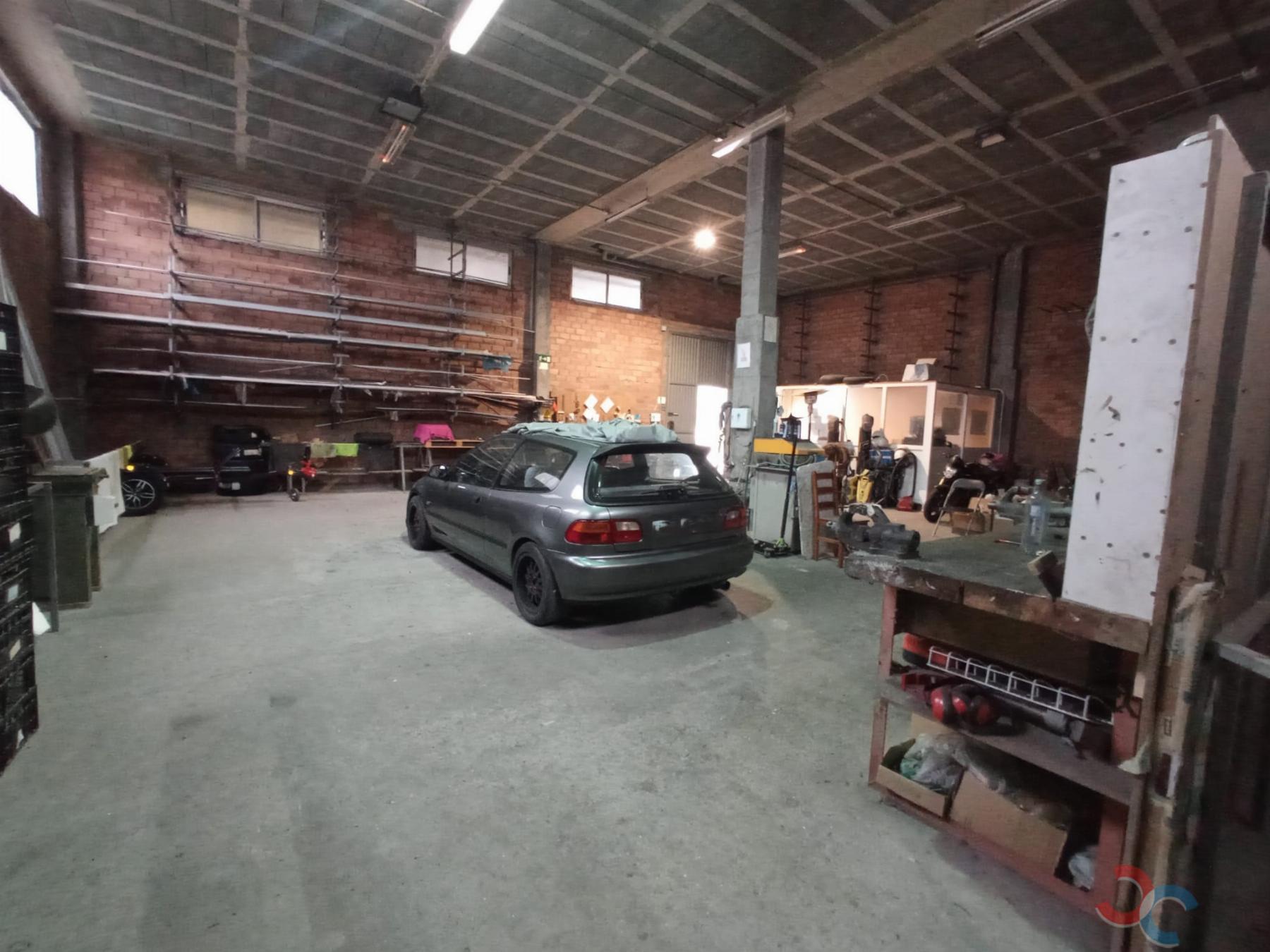 For rent of industrial plant/warehouse in Vilaboa