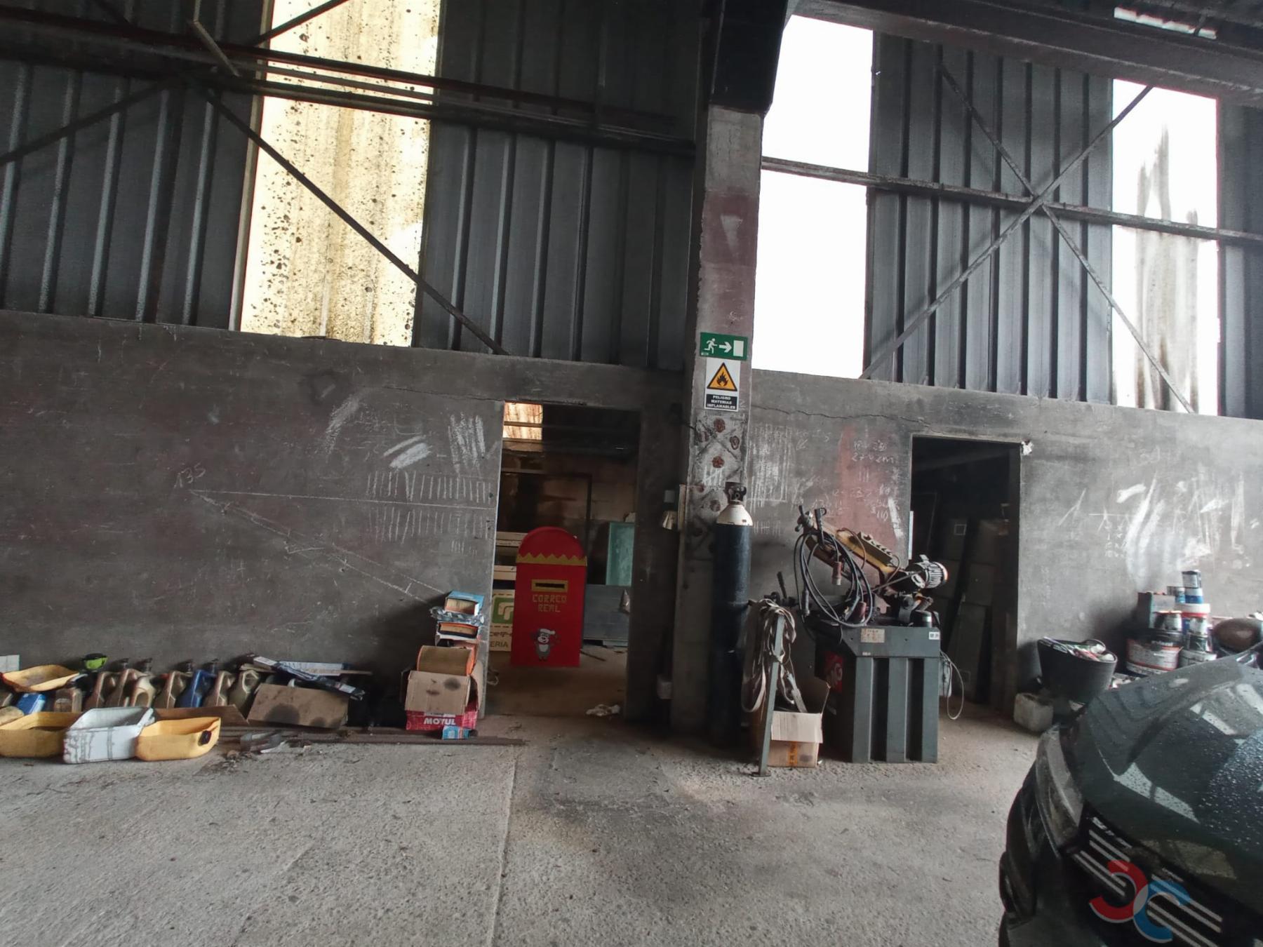For rent of industrial plant/warehouse in Vilaboa