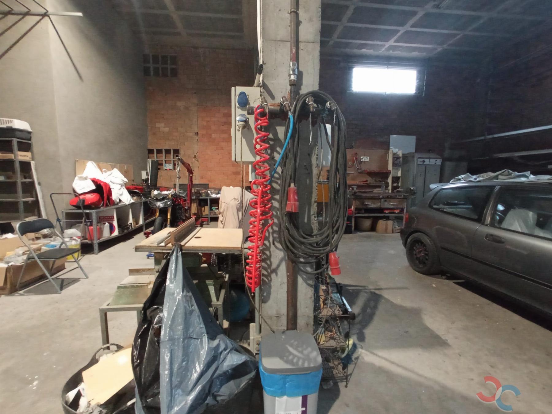For rent of industrial plant/warehouse in Vilaboa