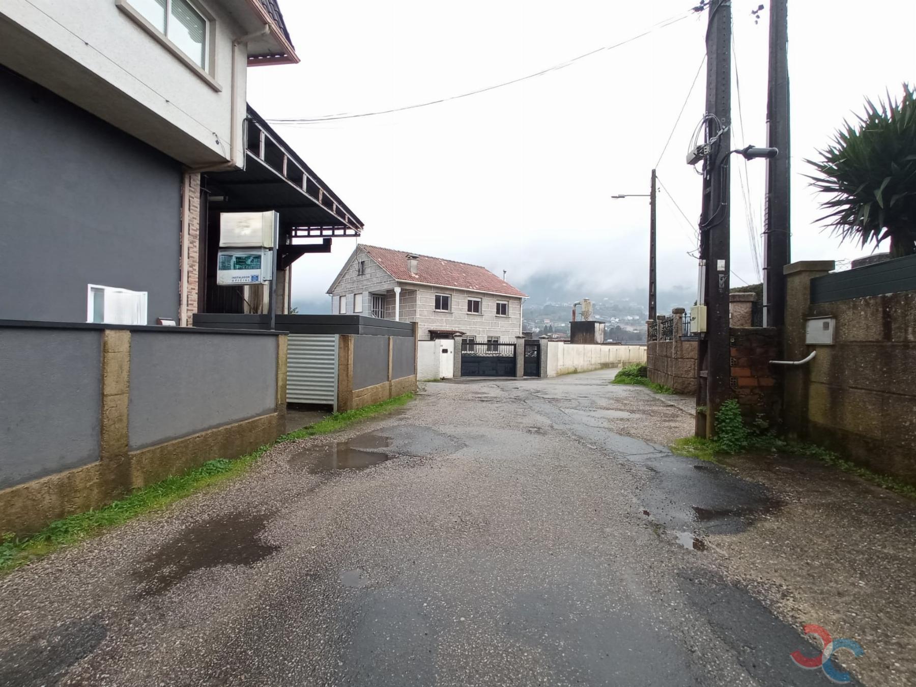 For rent of industrial plant/warehouse in Vilaboa