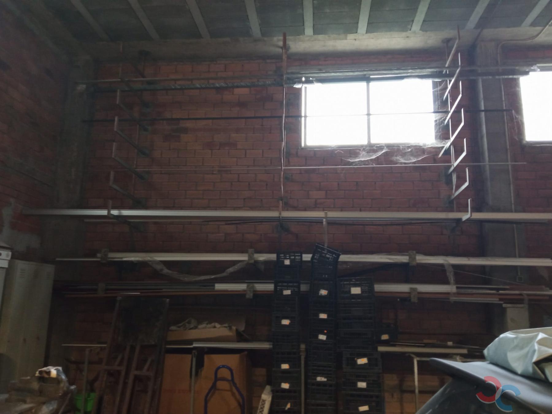 For rent of industrial plant/warehouse in Vilaboa
