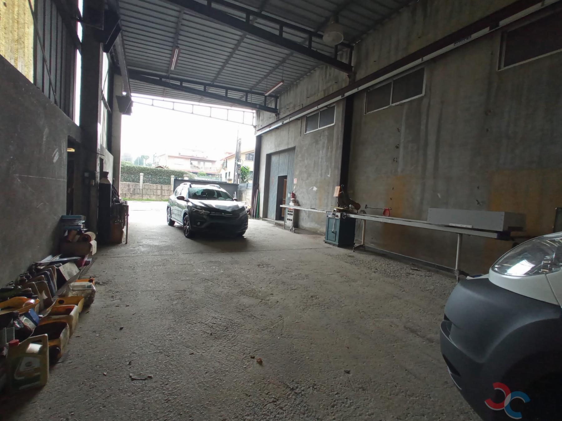 For rent of industrial plant/warehouse in Vilaboa