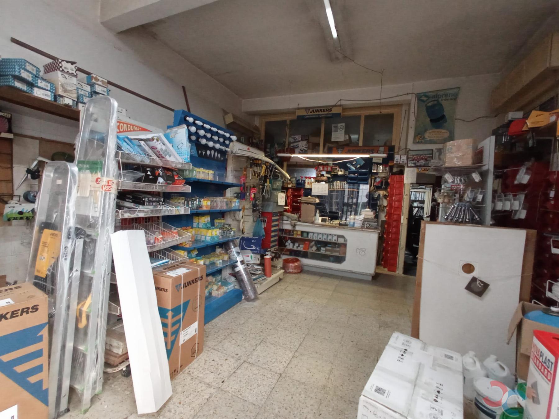 For sale of commercial in Marín