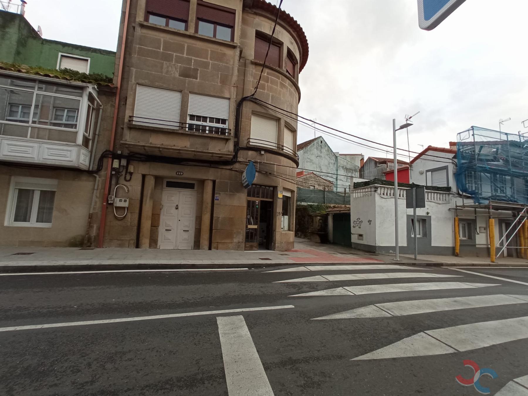 For sale of commercial in Marín