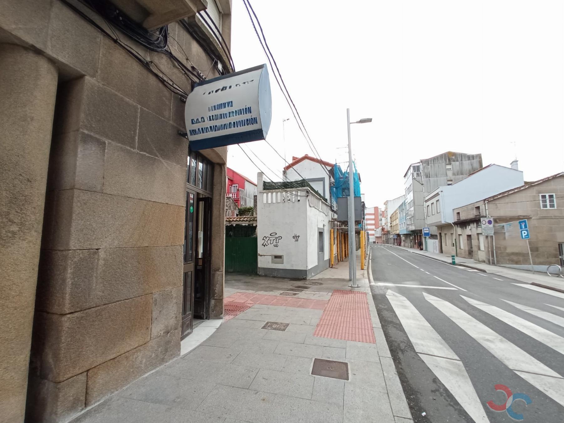 For sale of commercial in Marín