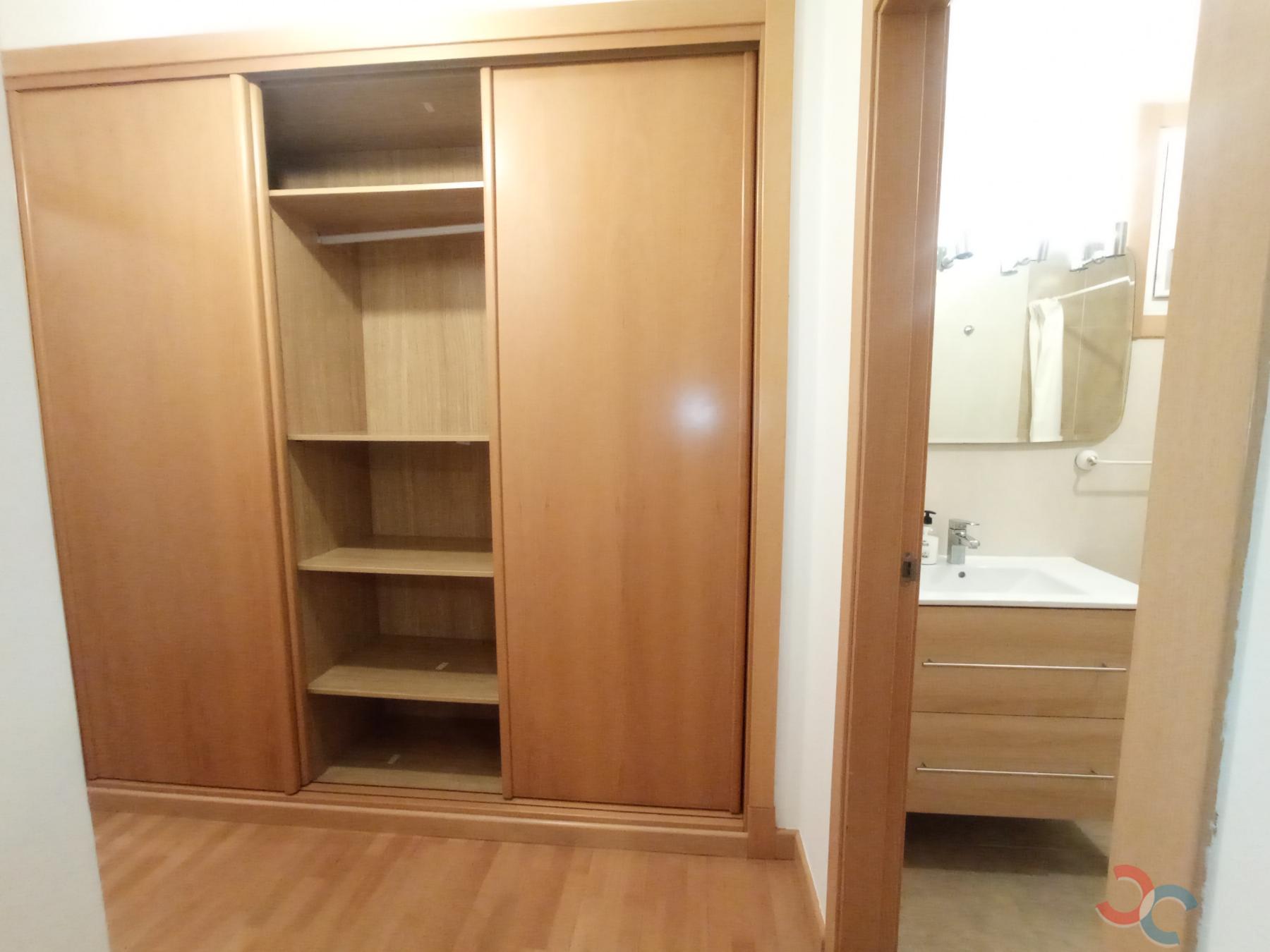 For sale of flat in Marín