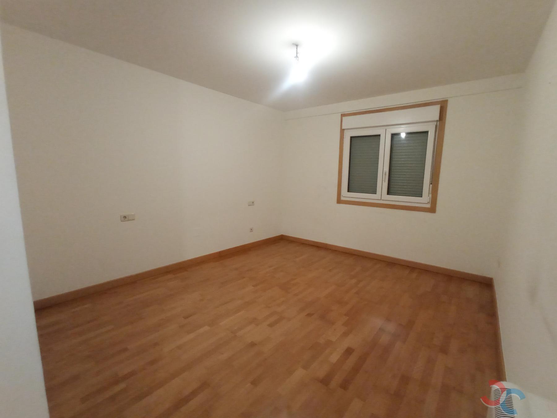 For sale of flat in Marín