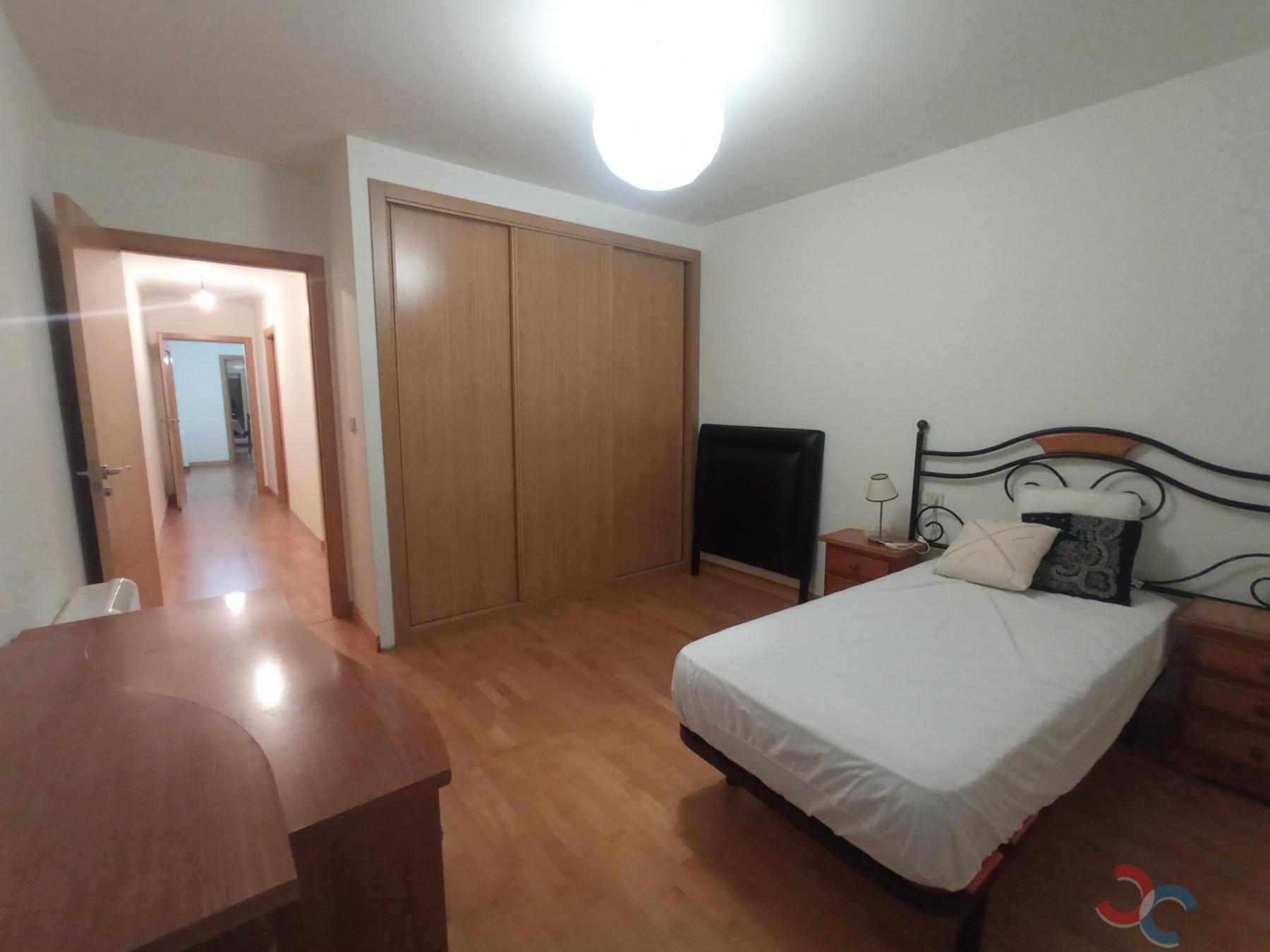 For sale of flat in Marín